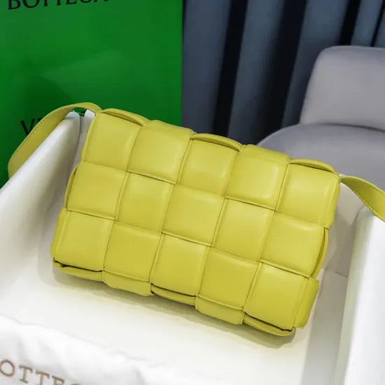 BV Cassette bag Cassette bag Size:26x18cm 6688 Luxury